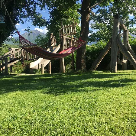 Tihiat Kat Hotel Apriltsi (Lovech)