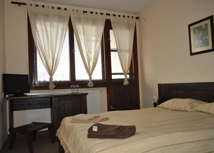 酒店 Tihiat Kat 2*