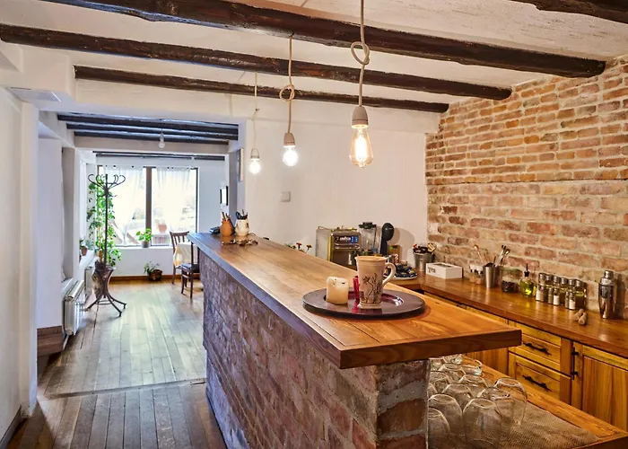 Tihiat Kat 2* 阿普里尔齐